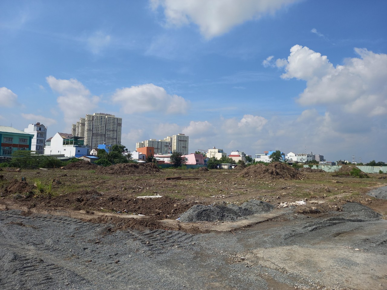 Sau tai tiếng vụ xây chui 110 căn biệt thự, Hưng Lộc Phát tiếp tục “trình làng” dự án The Peak Garden
