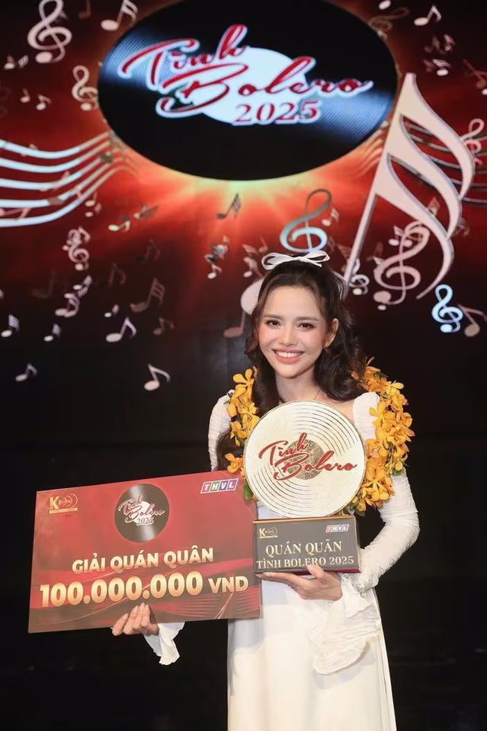 Hiền Trang bất ngờ đăng quang Quán quân Hiền Trang bất ngờ đăng quang Quán quân