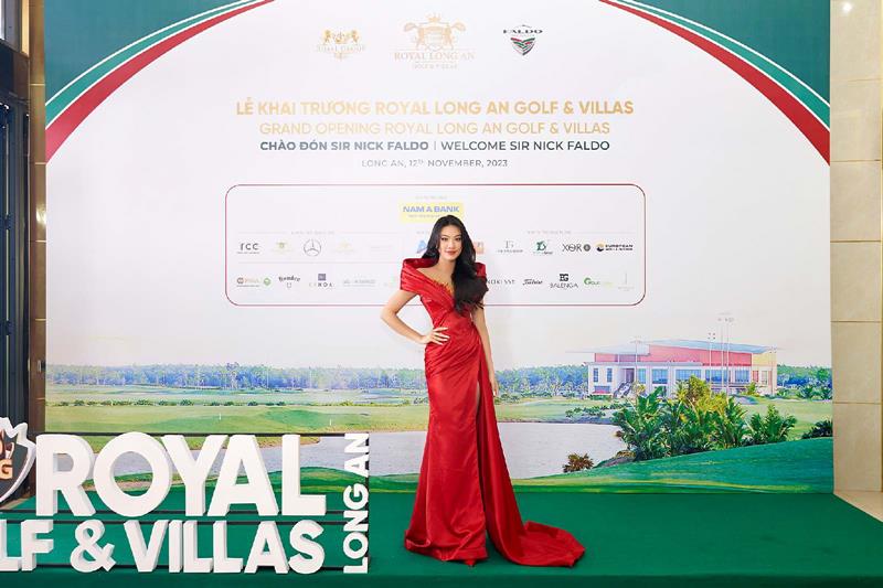 Á hậu Kim Duyên hội ngộ top 3 Hoa hậu Hoàn vũ Việt Nam 2023 xuất hiện tại lễ khai trương Royal Long An Golf & Villas
