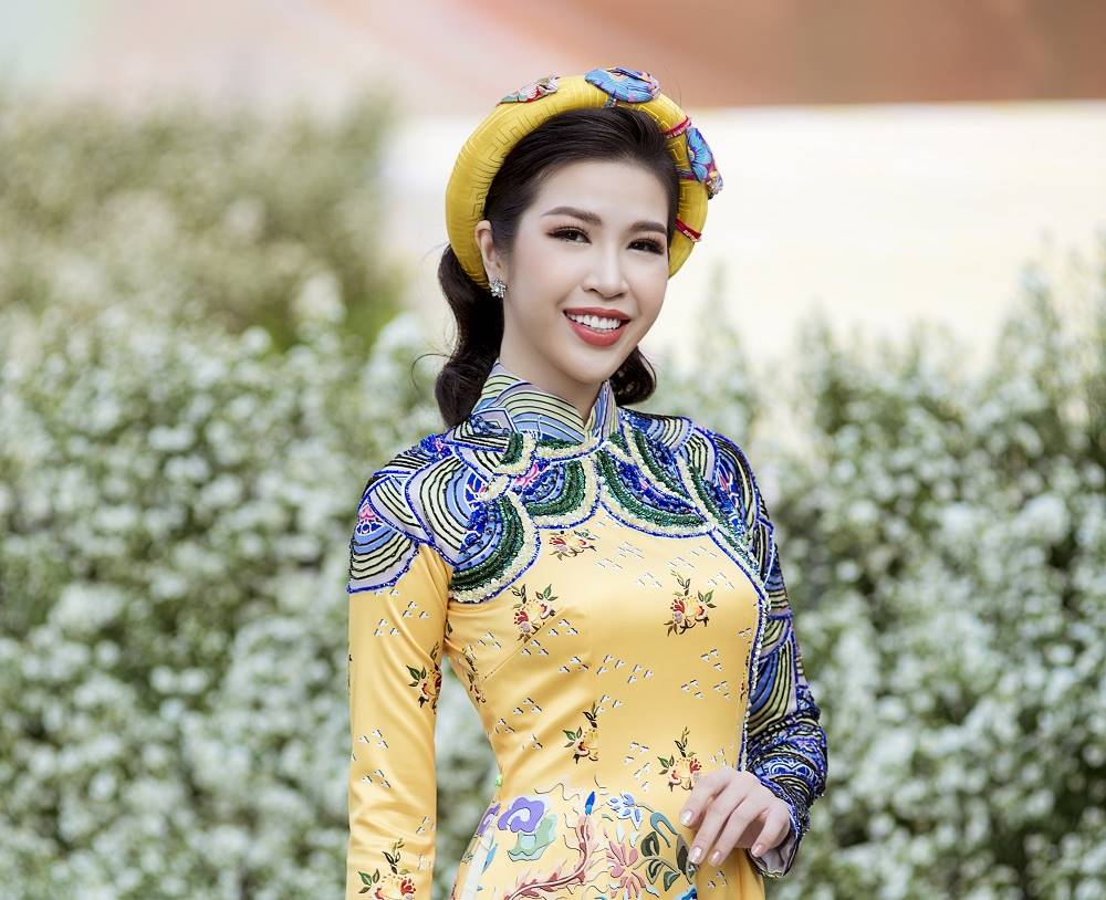 Hoa khôi Sư phạm – MC Phương Uyên: Mỗi người Việt hãy là một đại sứ áo dài