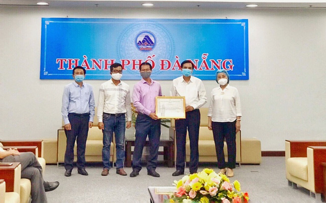 Tập đoàn PPC An Thịnh trao tặng máy móc và hóa chất trị giá 2 tỷ đồng cho các bệnh viện tại Đà Nẵng