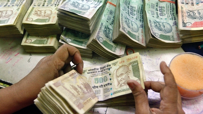 Ấn Độ ''bơm'' gần 10 tỷ USD vào các ngân hàng nhằm hỗ trợ nền kinh tế