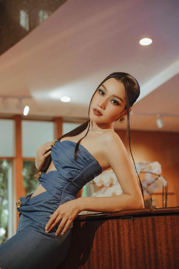Sắc vóc nóng bỏng của thí sinh đầu tiên lọt Top 60 Miss Cosmo Vietnam 2023